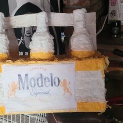 Model Especial Pinata 