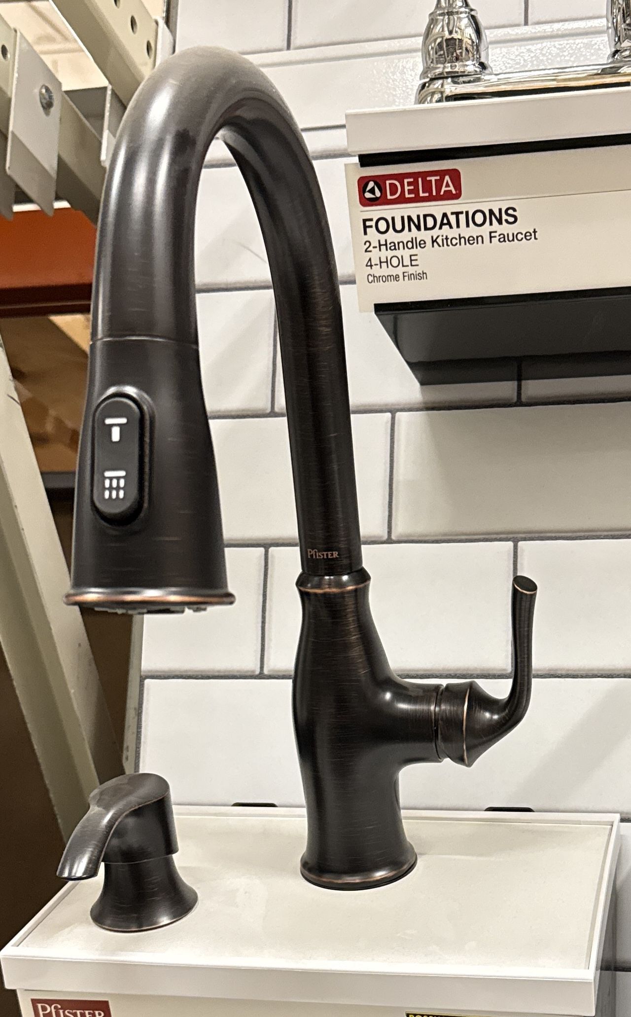 Pfister Single Handle Pull-Down Sprayer Kitchen Faucet with Deckplate Included in Tuscan Bronze