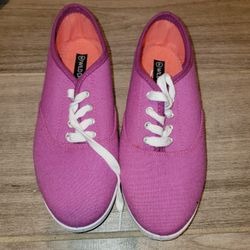 Womens Shoes 