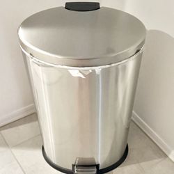 Trash Can