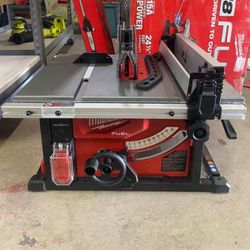 MILWAUKEE FUEL 8-1/4” Table Saw (Tool Only)