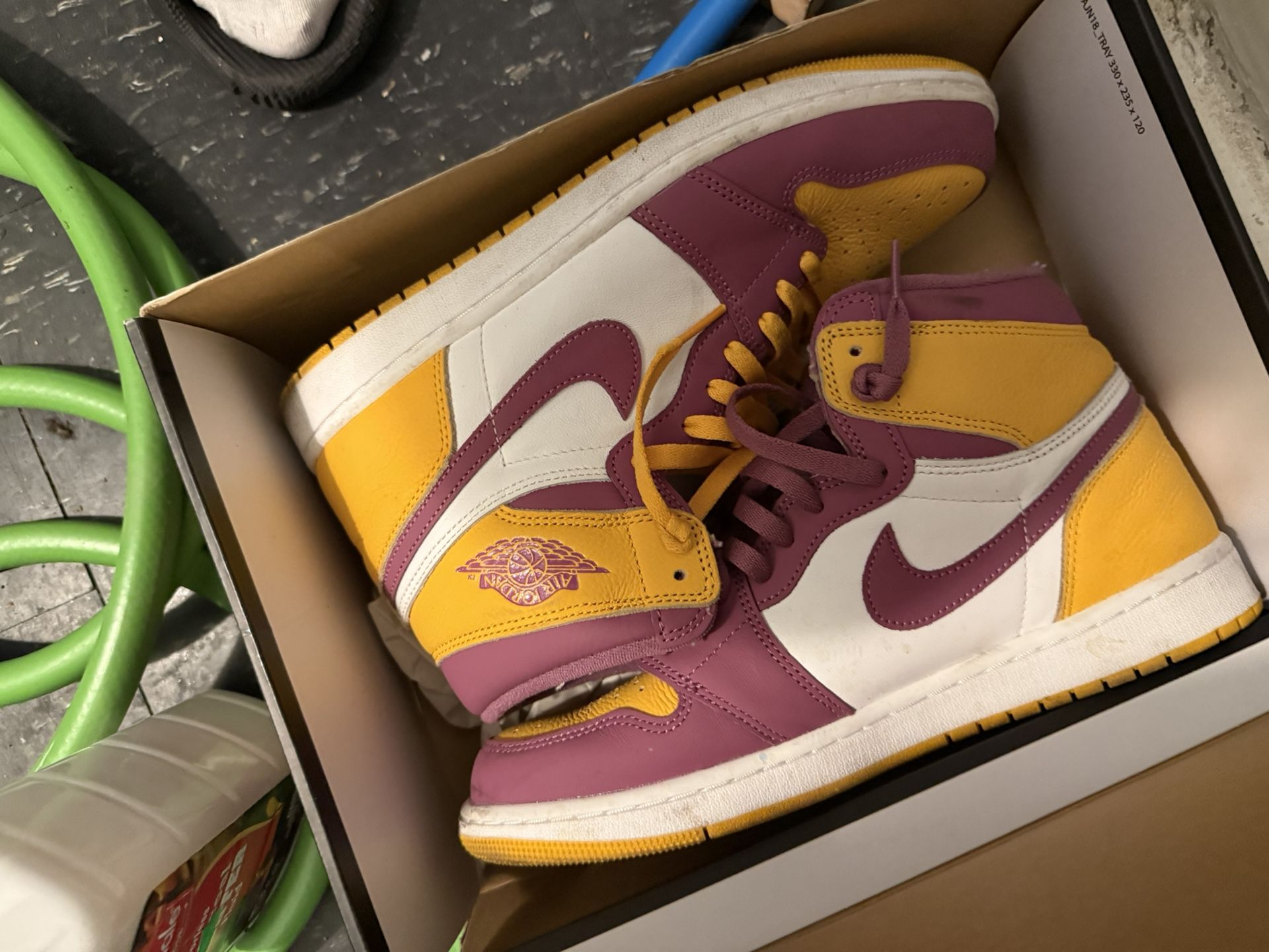 Jordan Retro 1 High