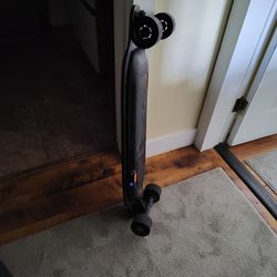 Caroma Electric Longboard 
