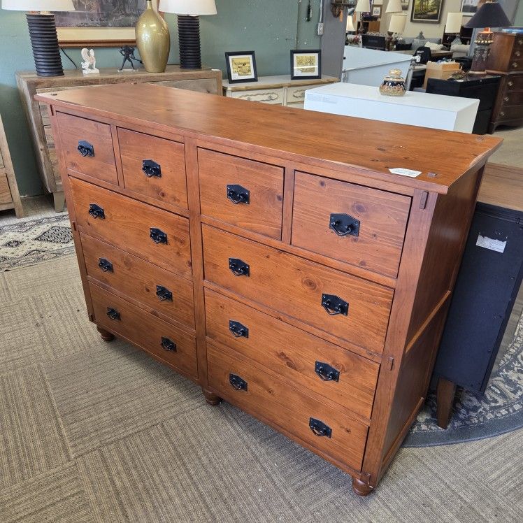 Large TRADEWINS 10Drawer Chest (AS IS)