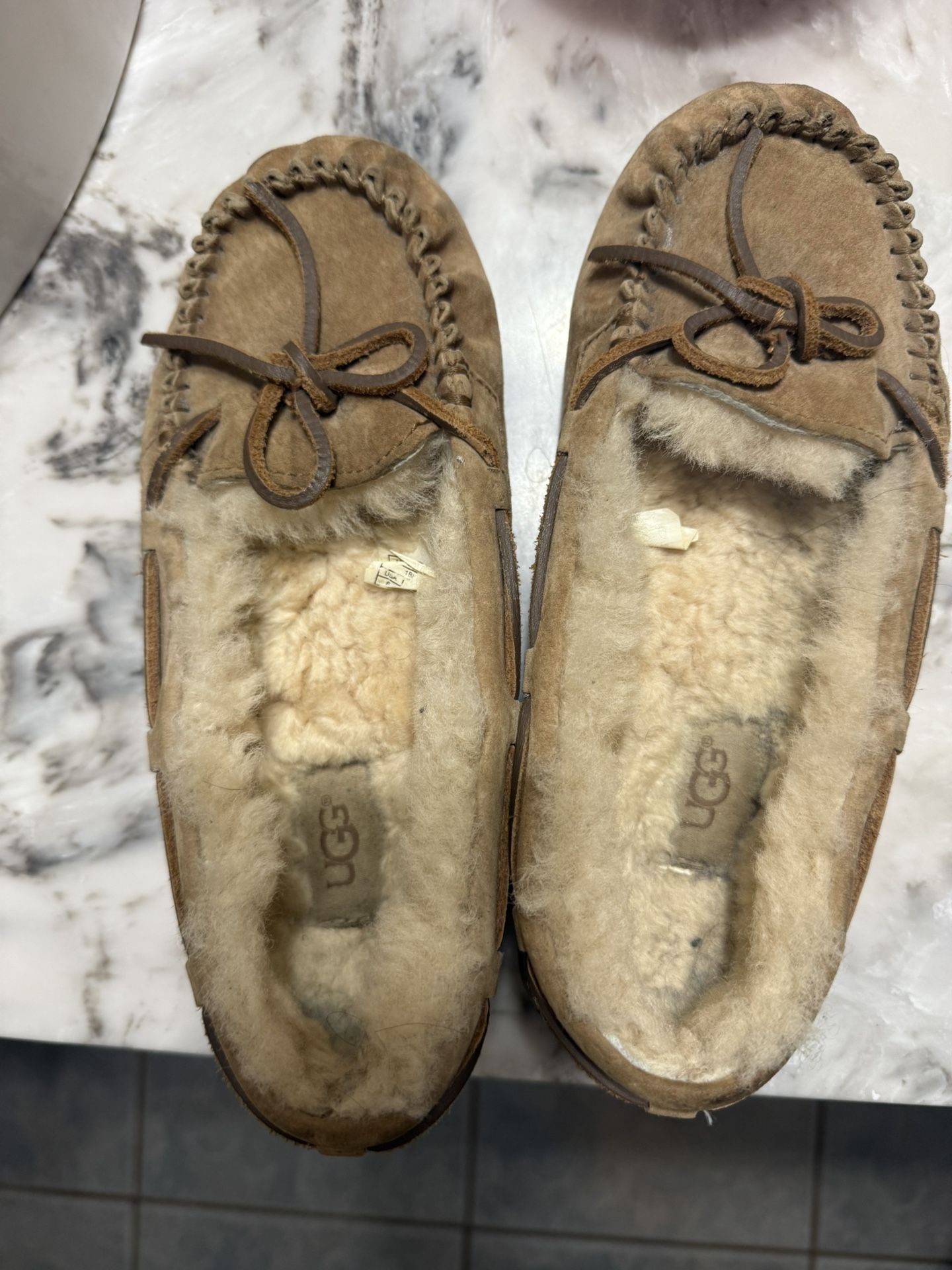 Ugg Moccasin Shoes-Size 6 Women’s