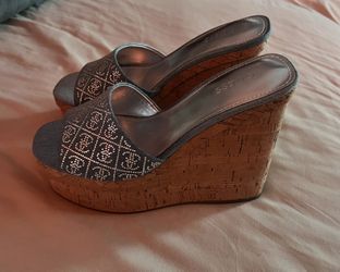 Vintage Y2K Guess 6.5 Womens Denim Heels