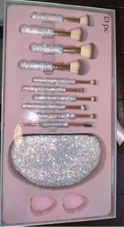 Glitz and glam