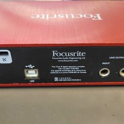 Focusrite Scarlett 2i2 USB Interface
