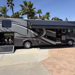 2008 Gulf Stream Yellowstone Diesel (325 FRED) Toy Hauler 