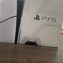 PlayStation 5 Disc Edition