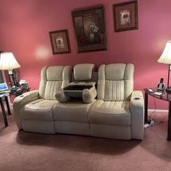 Selling Reclining Sofas