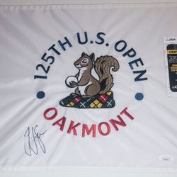 JJ SPAUN SIGNED AUTOGRAPHED 2025 OAKMONT 125TH US OPEN GOLF FLAG JSA COA RARE!