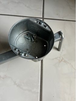 Ceiling fan brace kit