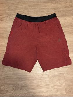 adidas Men’s Medium Burgundy Heather Training Shorts Athletic Gym