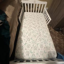 Toddler Bed With Mattress 