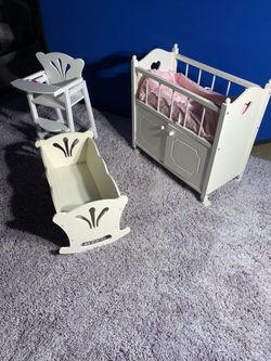 White Wooden Doll Furniture Set – 3 Pieces