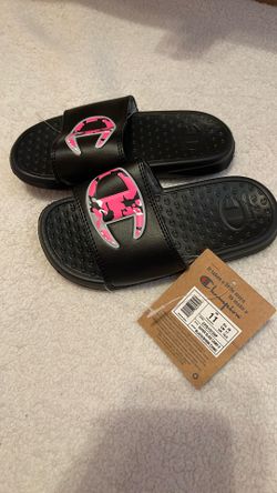 Girls Champion Slides