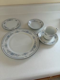Beautiful Vintage China Set