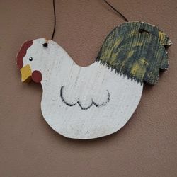 Wooden Hen Wall Hanging