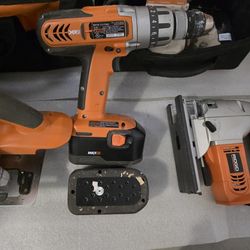 Ridgid Tool Set with Carrying Bag-13 Items. Discounted.