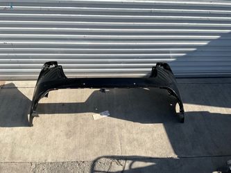 2019 2022 TOYOTA PRIUS REAR BUMPER COVER OEM