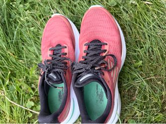 Women’s Femmes Saucony  Running Shoe