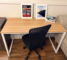 Desk for sale with metal legs in great condition 24x48 top 28 high