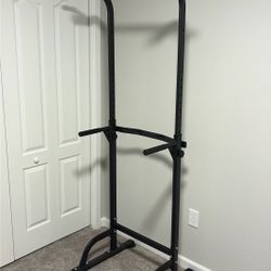 Pull Up/Dips Tower