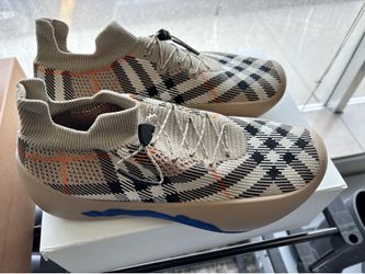 Burberry shoes