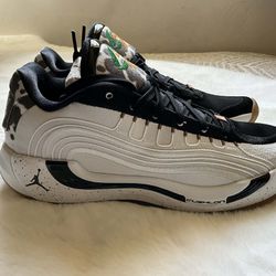 Jordan Luka 4 Gone. Size 9