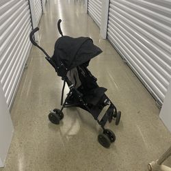 Kolcraft Cloud Umbrella Unisex 9.5 lb. Stroller, Black for Child/Toddler