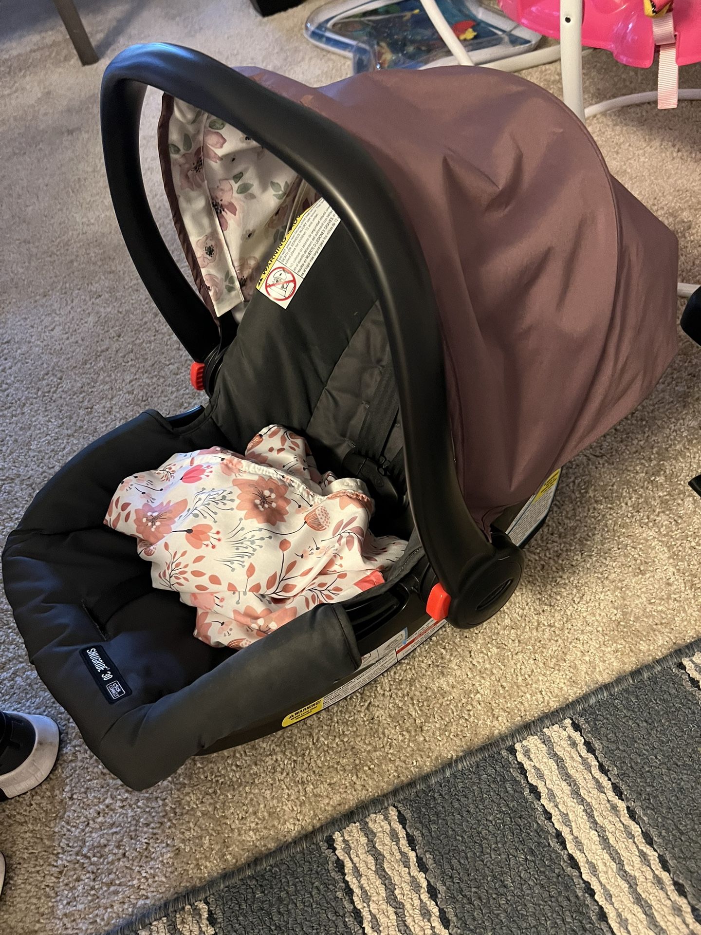 Graco Carseat & Base