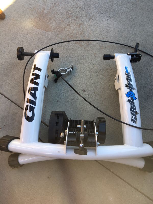 Giant Stationary Bike Trainer for Sale in Monrovia, CA OfferUp