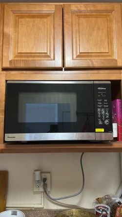 Panasonic Inverter Microwave NN-SC67NS | $65