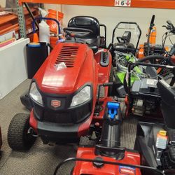 Craftsman (contact info removed)11 Riding Mower GREAT CONDITION DEAL!