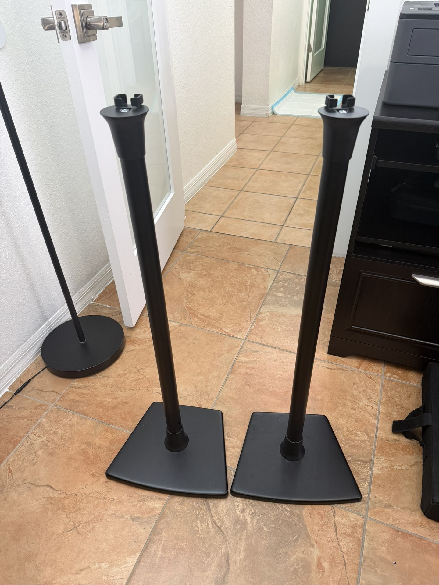 Sonos One Stands From Sanus