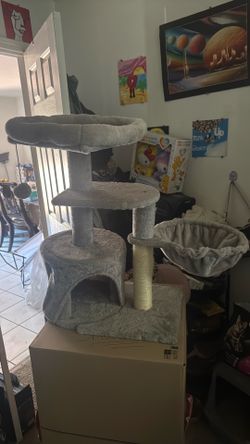 Cat tree