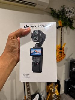 DJI Pocket 4P Vlog Combo