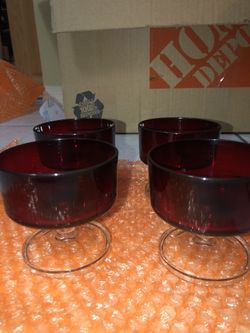 Dessert vintage serve ware