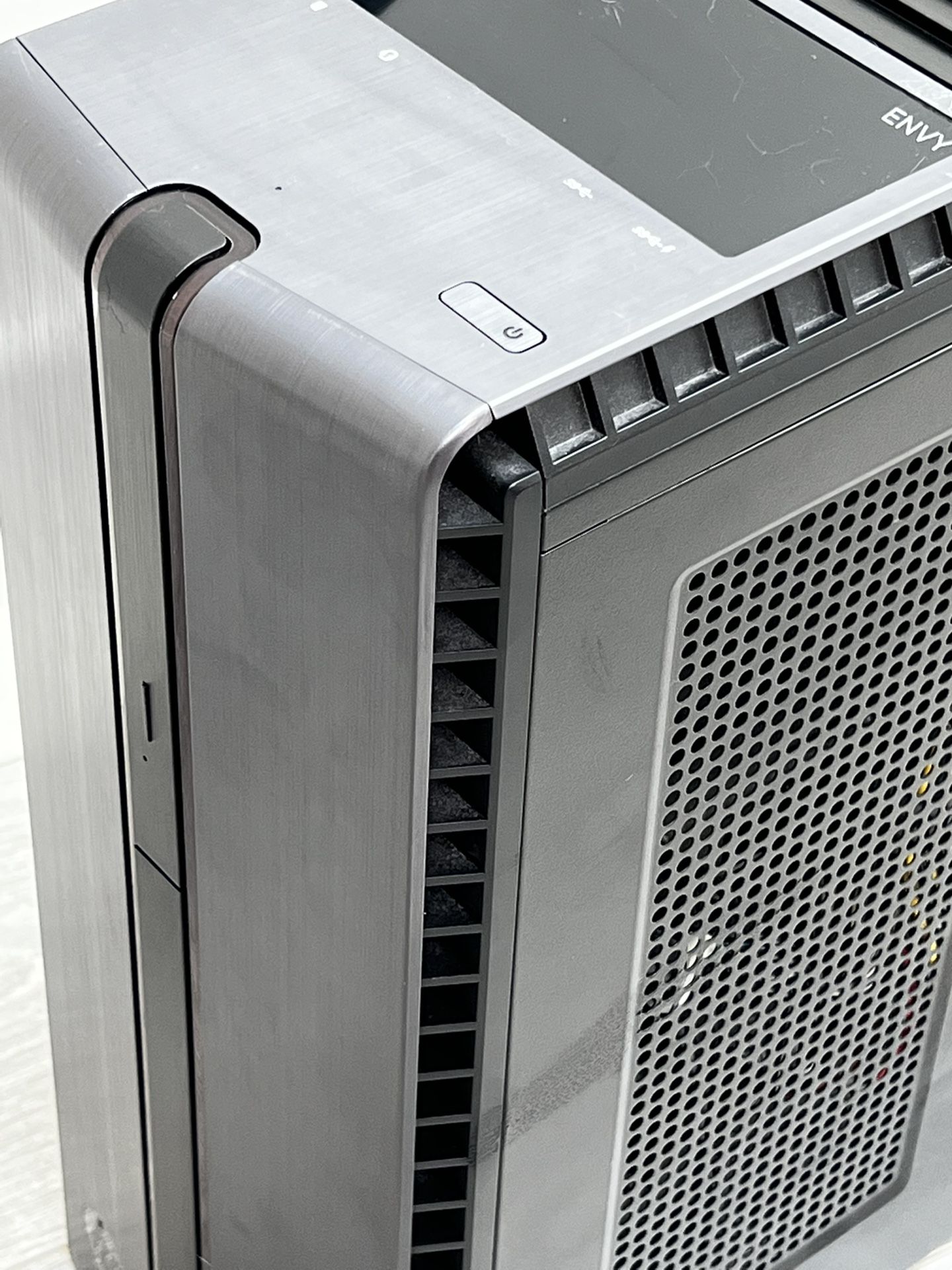 HP Envy Phoenix 860-140 Desktop