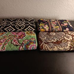 GORGEOUS NEVER USED Assorted Lot of 4 Vera Bradley 8" Zipper Wallets.
