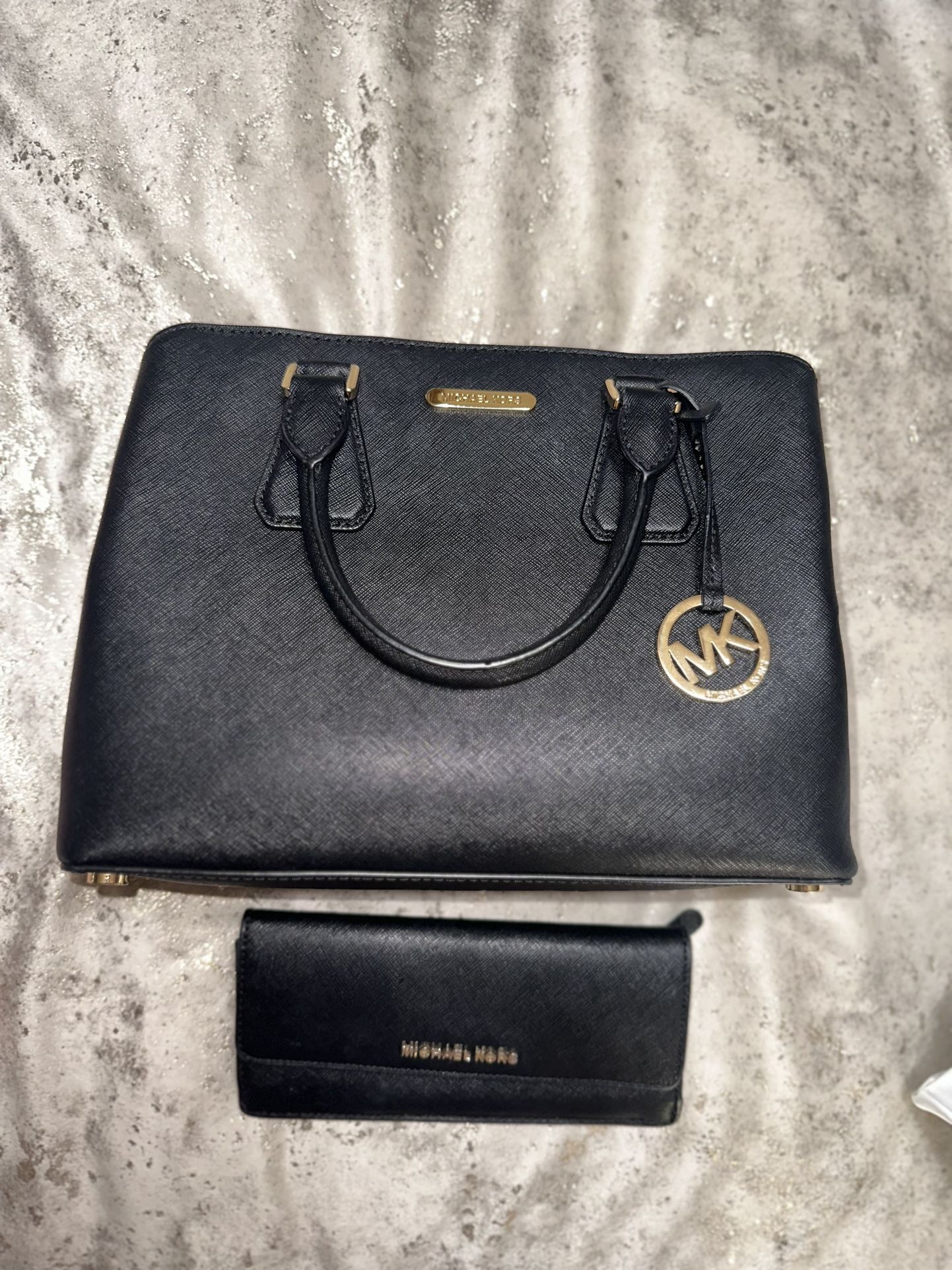 MICHAEL KORS SMALL PURSE WITH WALLET