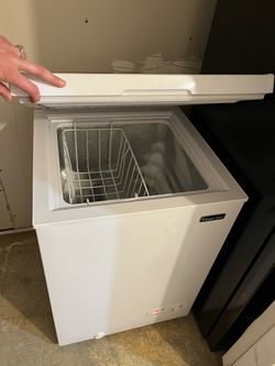 Magic Chef Chest Freezer White
