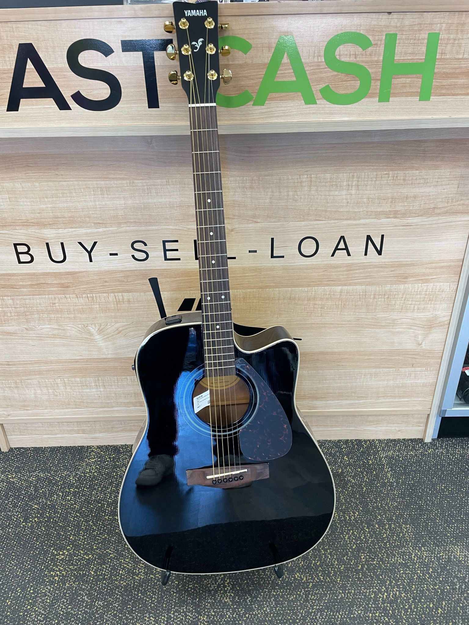 Yamaha FX335C Dreadnought Acoustic-Electric Guitar Black