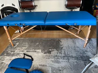 Massage table