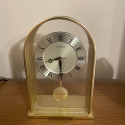 Linden Quartz Mantle Clock