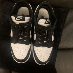 Black N White Nike Dunks 