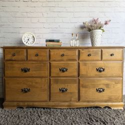 Awesome Solid Wood Nine Drawer Large Dresser 