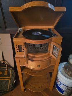 Vintage-Style Wood Cabinet Turntable Stereo System