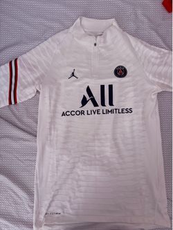 NIKE PSG MEN'S FOURTH 2022 PRE-MATCH TRAINING